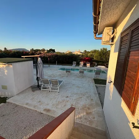 Stefano - Avec Piscine Privee A Trapani *